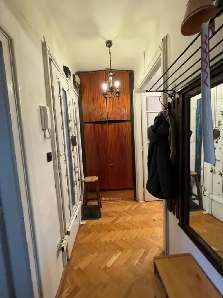 Ingresso - Bauhaus Flat with Balcony in Budapest XIII
