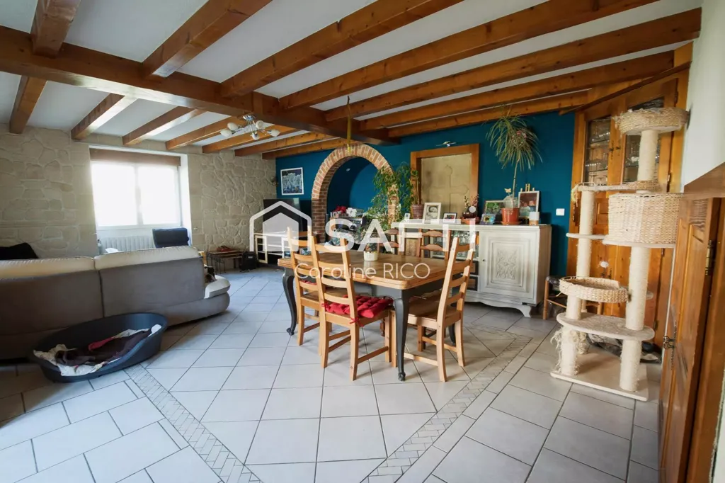 Söögituba - Renovated Farmhouse with Workshop in La Chaumusse