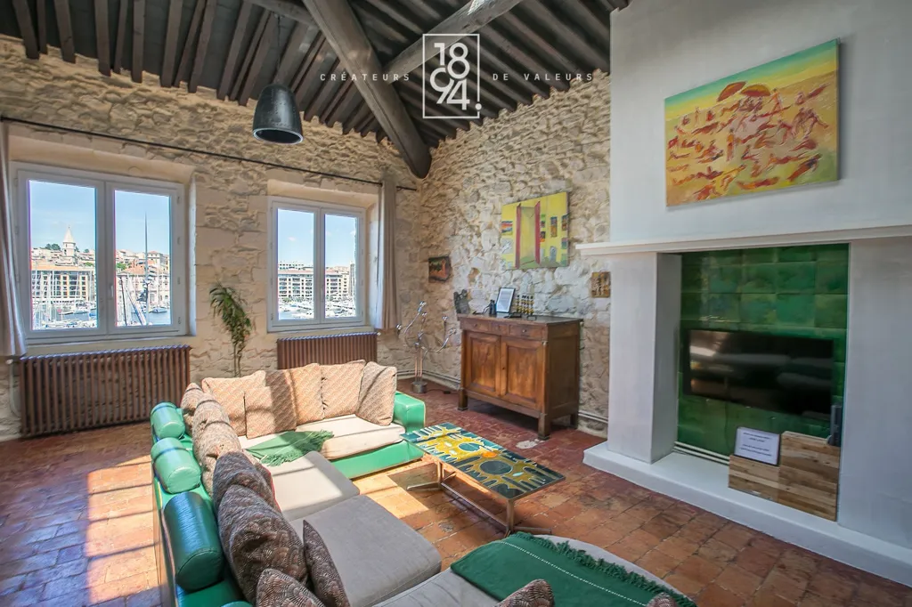 Séjour - Duplex Vue Mer dans le Secteur Vieux-Port