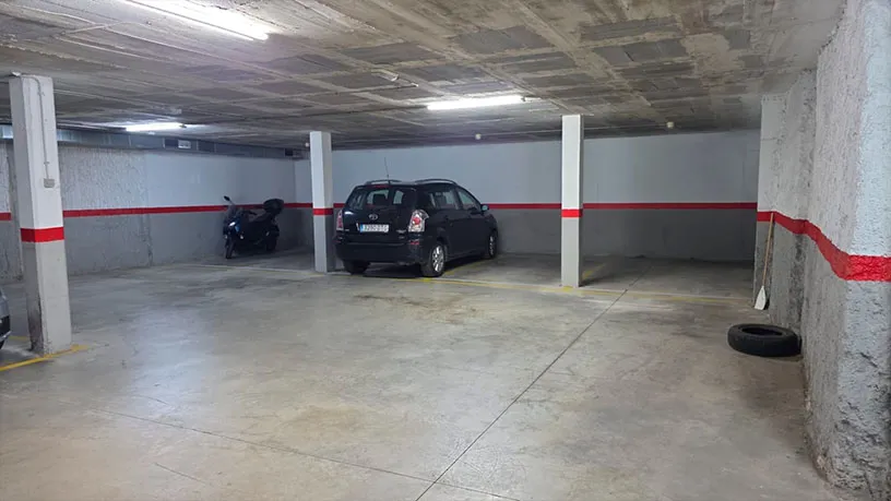 Garage - Garage with Parking in Sabadell