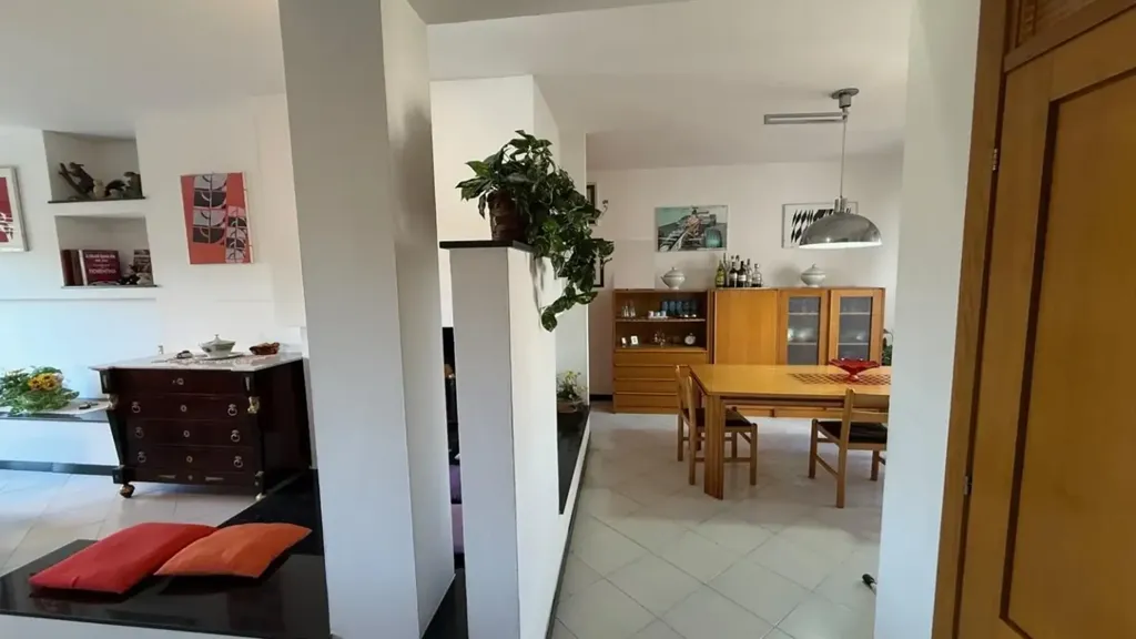 Séjour - 7-Room Apartment with Balconies in Certaldo