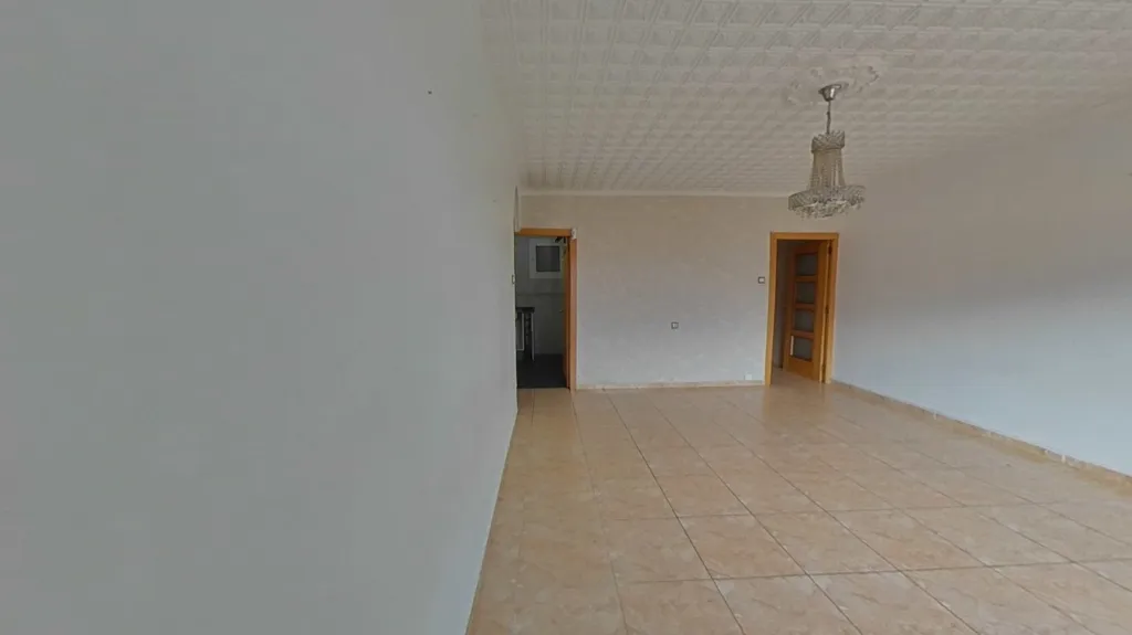 3 magamistoaga korter asukohas Terrassa