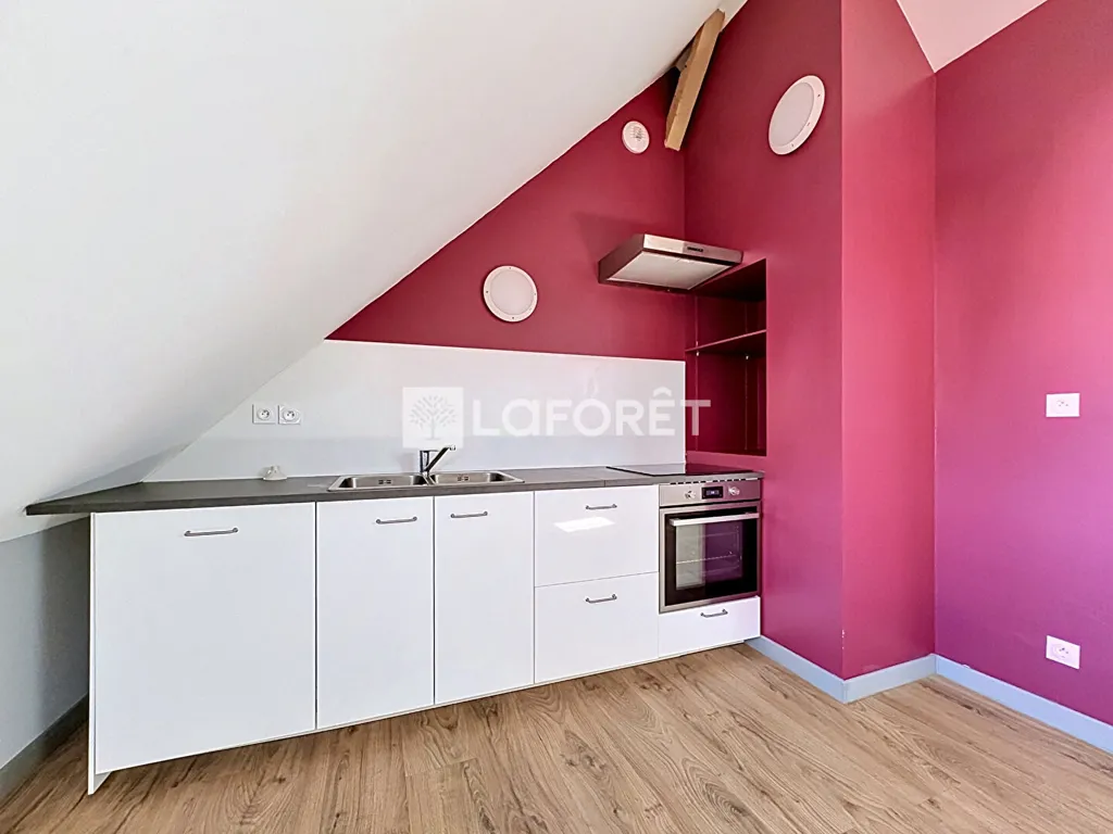 Kitchen - Bright 3-Bedroom Apartment in Langres Centre