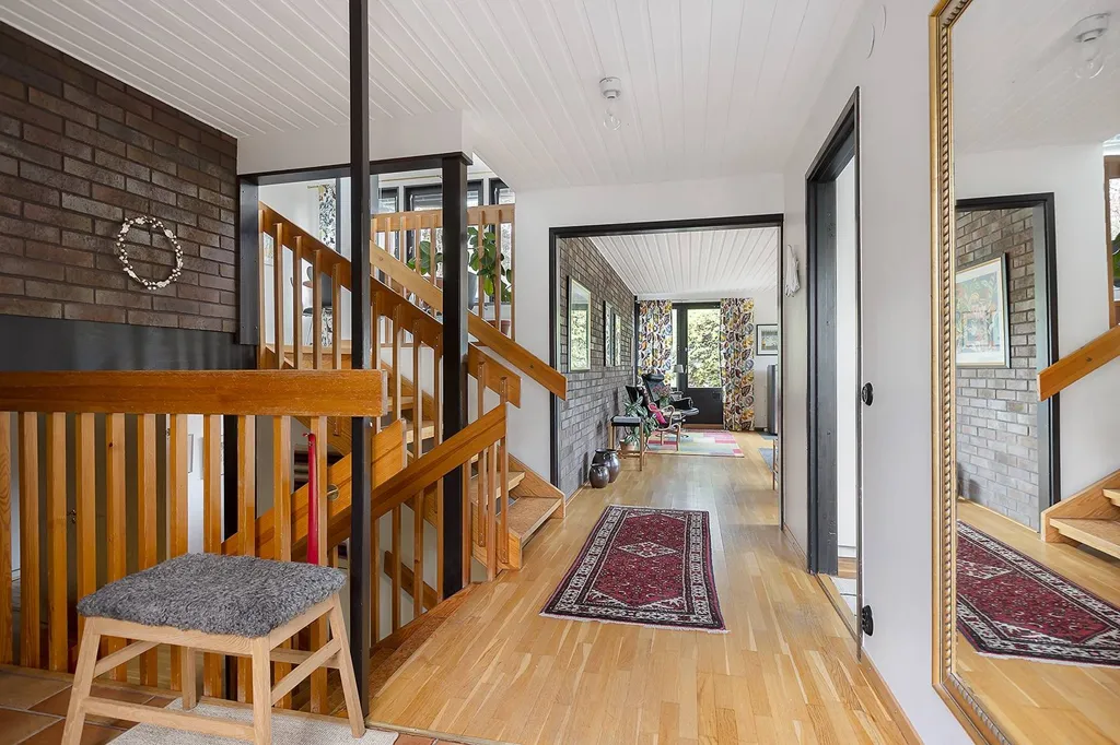 Maison 8 pièces à Örebro kommun