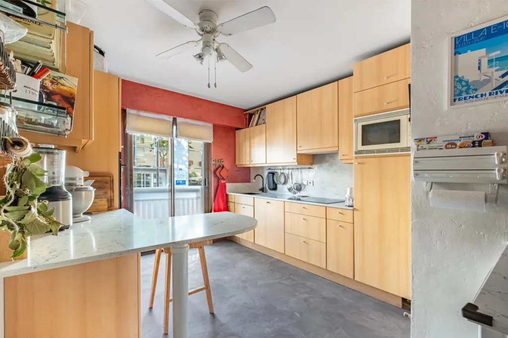 Cucina - Luxury Apartment with Bay View in Antibes
