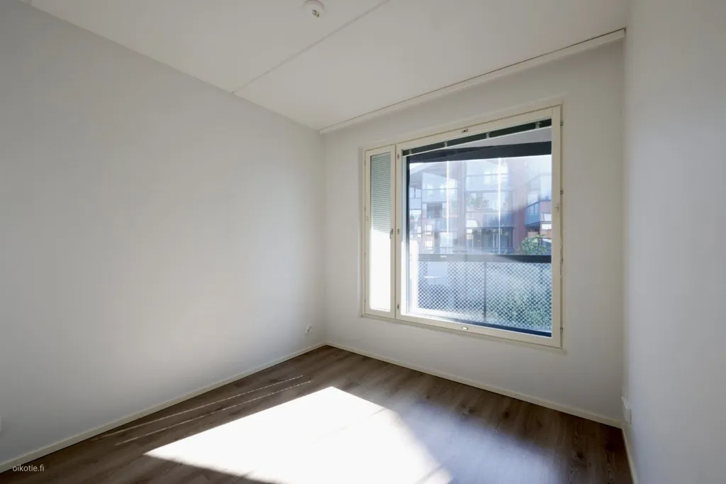 Toad - Modern Studio with Balcony in Haaga, Helsinki