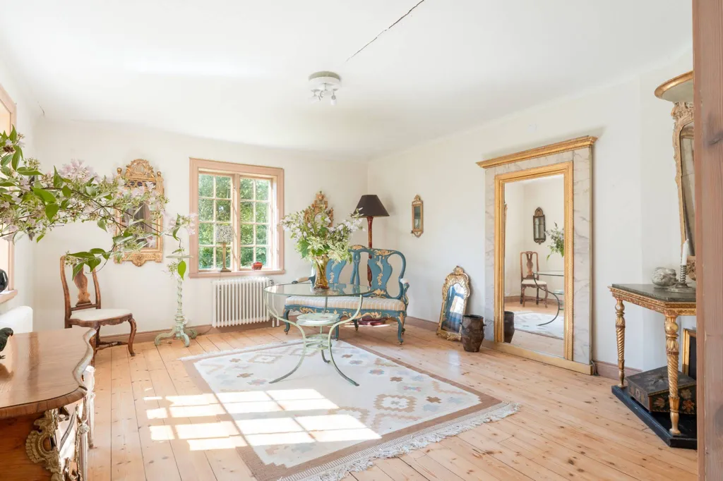 Séjour - Historic House with River View in Södermanland