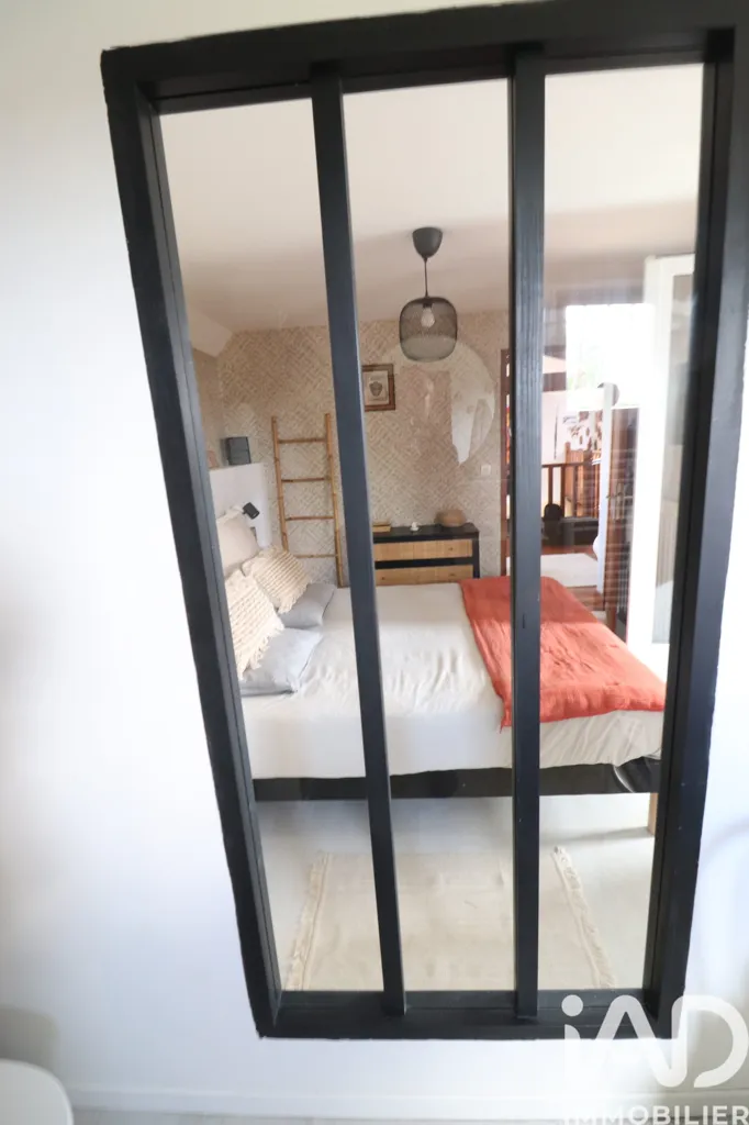 Chambres - Maison Contemporaine avec Piscine à Orignolles