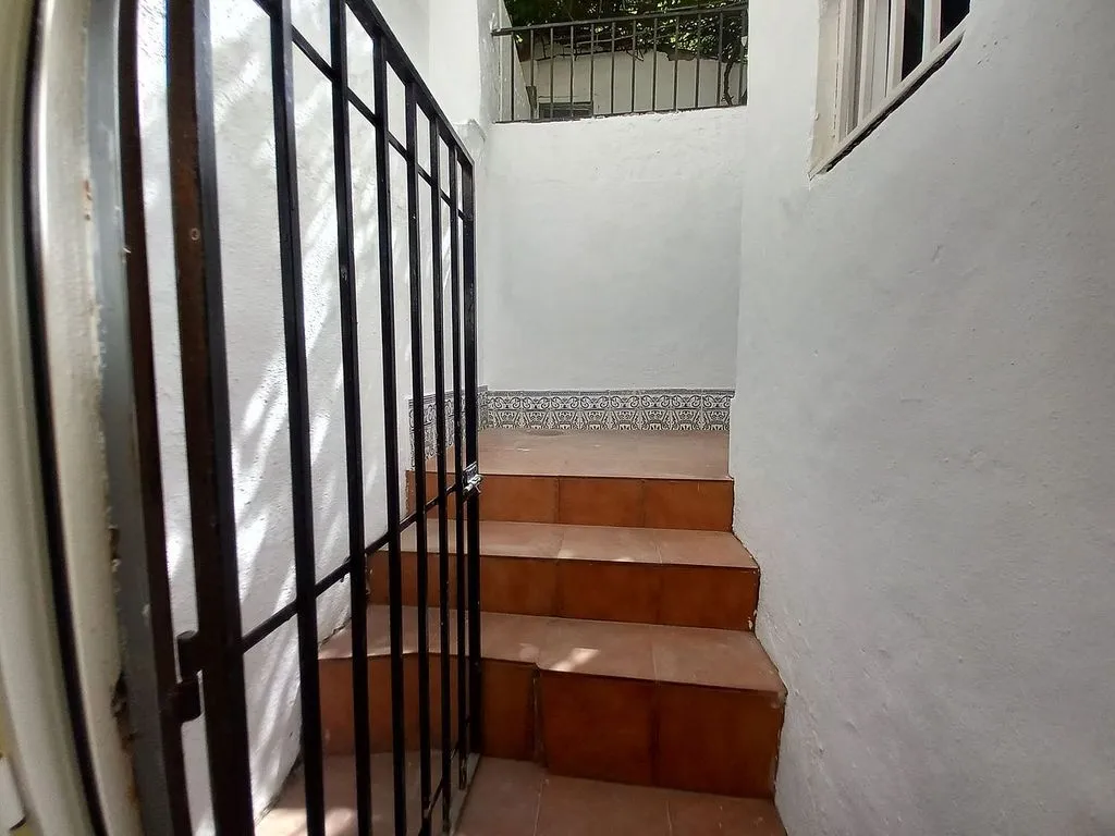 Pièces - Terraced House with Patio in Martos