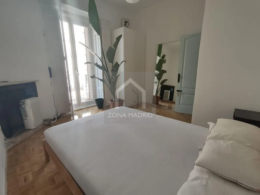 Chambres - Apartment with Balconies to Plaza de Chueca, Madrid