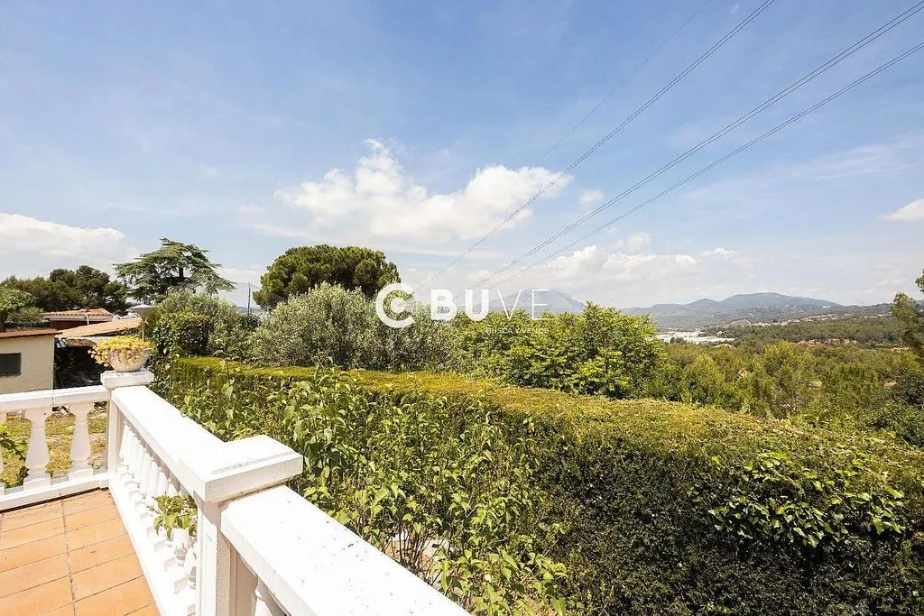 Terrasse - Chalet with Pool and Terrace in Abrera