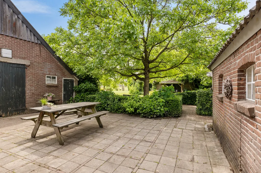 Jardin - Characterful Farmhouse with Development Potential in Balloo