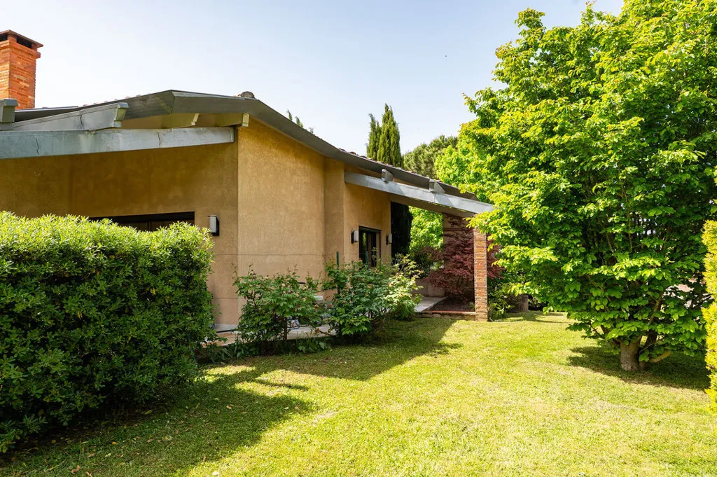 Jardin - Villa de Caractère avec Piscine à Balma
