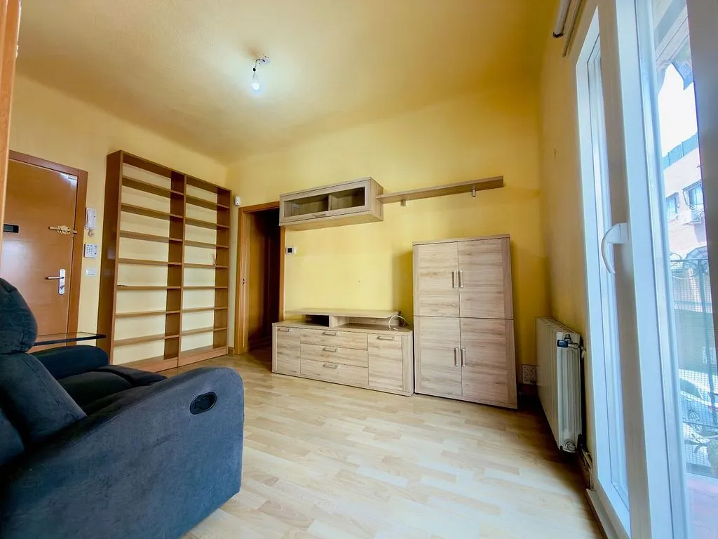Soggiorno - T2 Flat with Balcony in Pradolongo