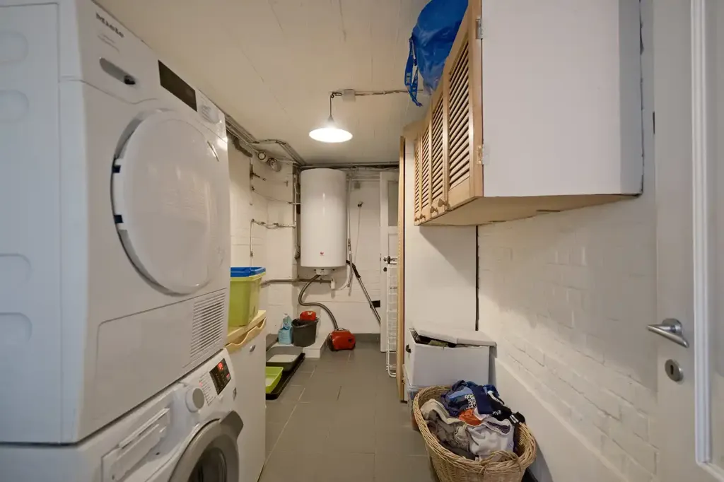 Utility Room - Ground Floor Apartment with Garden in Schaerbeek