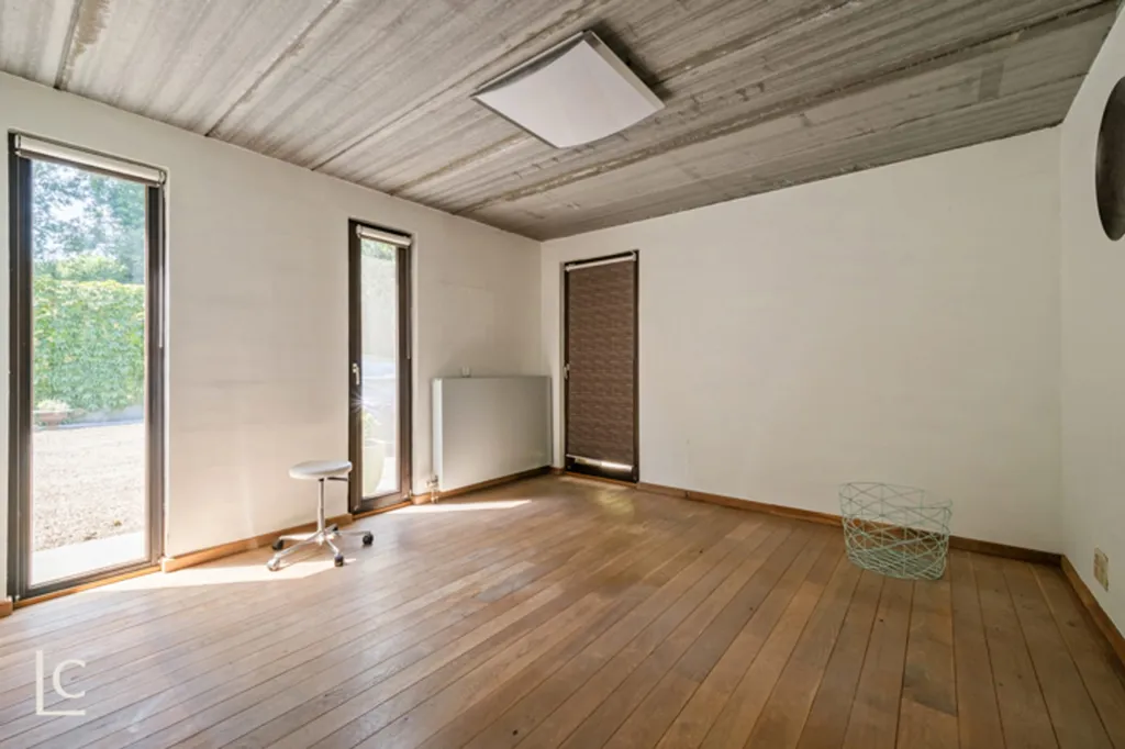 Toad - Multi-Functional House with Pool in Gent