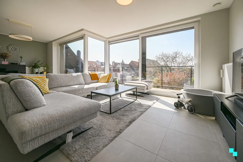 Séjour - Appartement Énergétique avec Terrasse à Sint-Eloois-Winkel