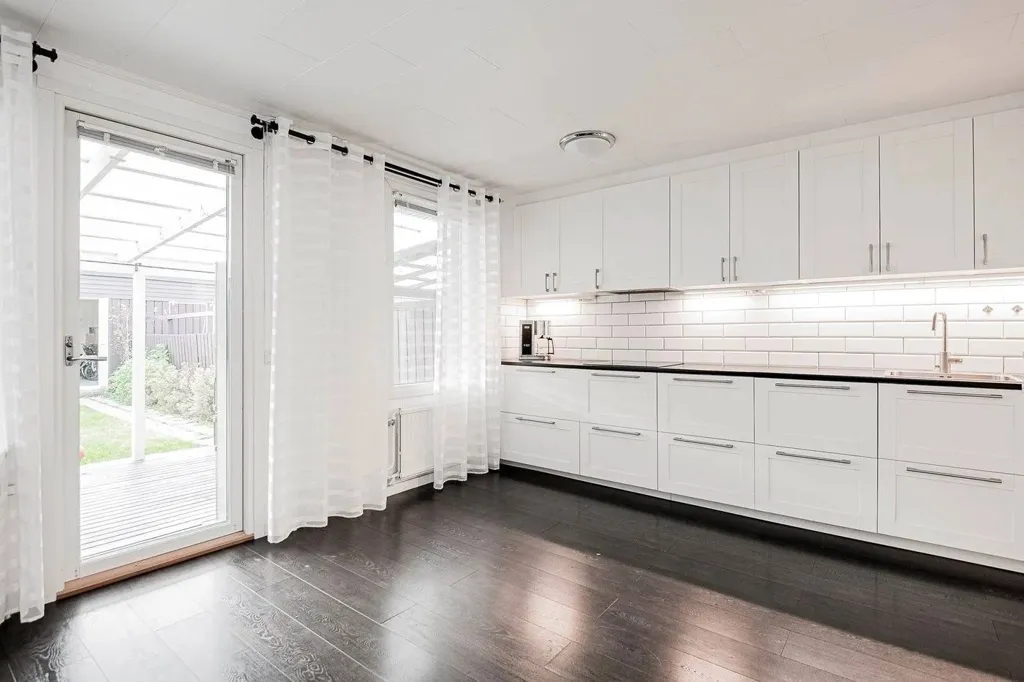 Maison 5 pièces à Västerås kommun