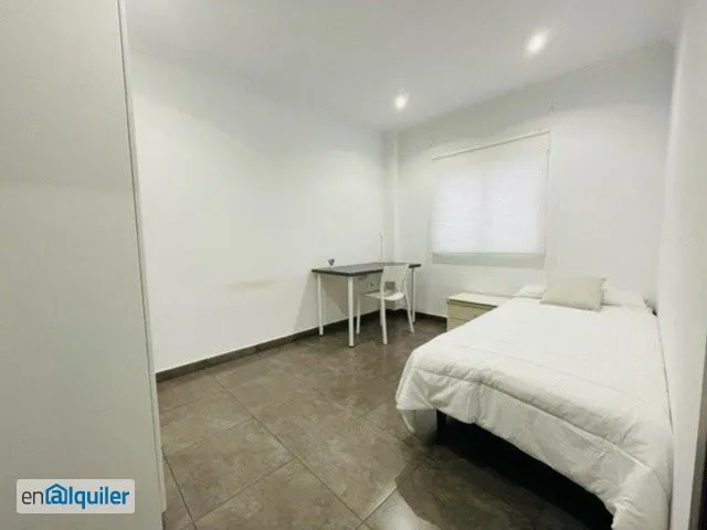 Magamistoad - Student-Friendly Flat with Terrace in Altabix