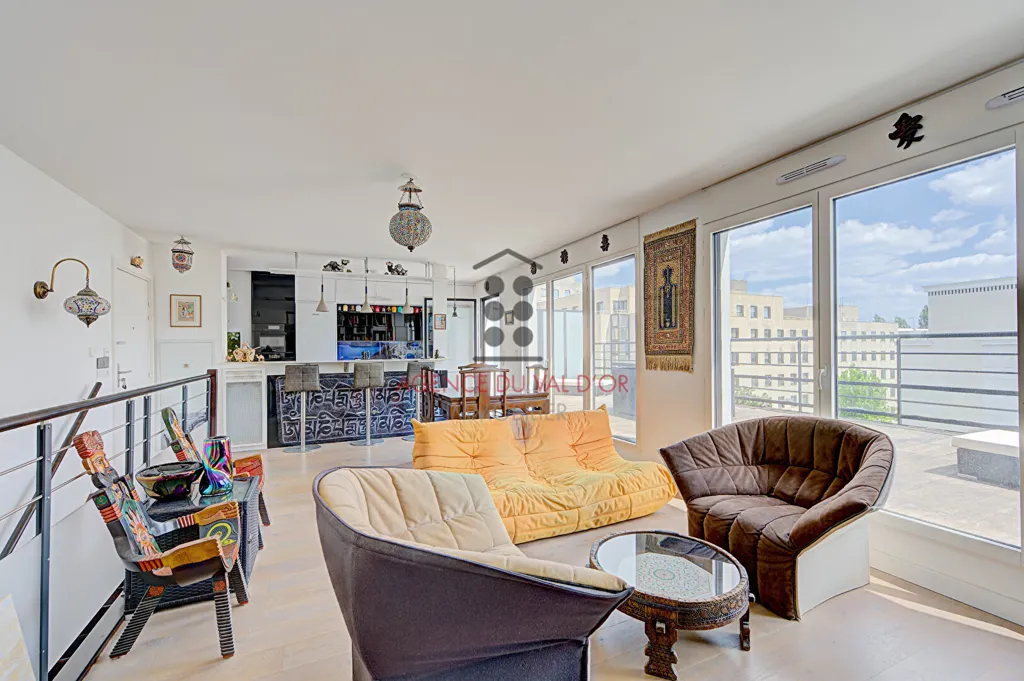 Soggiorno - Duplex Flat with Terrace in Suresnes République