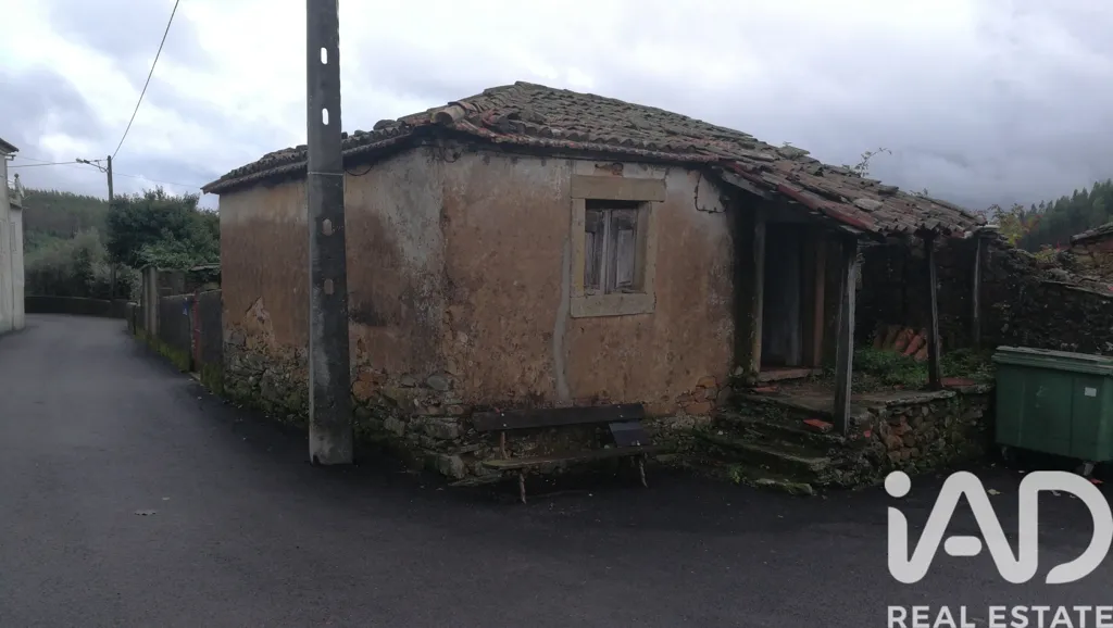 Välivaade - Traditional Cottage for Renovation in Amioso Cimeiro