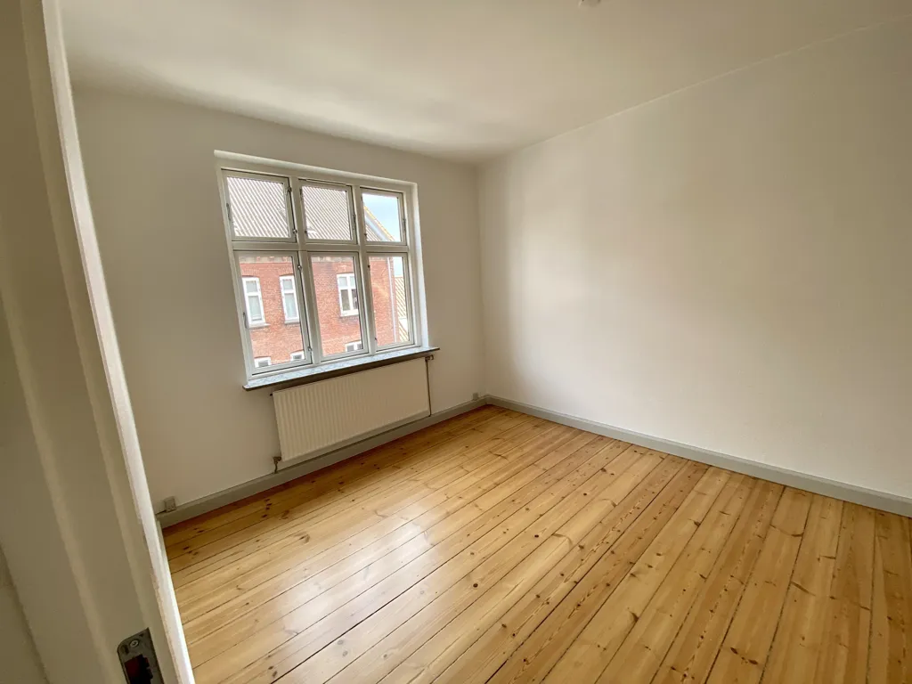 Toad - Two-Bedroom Flat with Exposed Beams in Odense