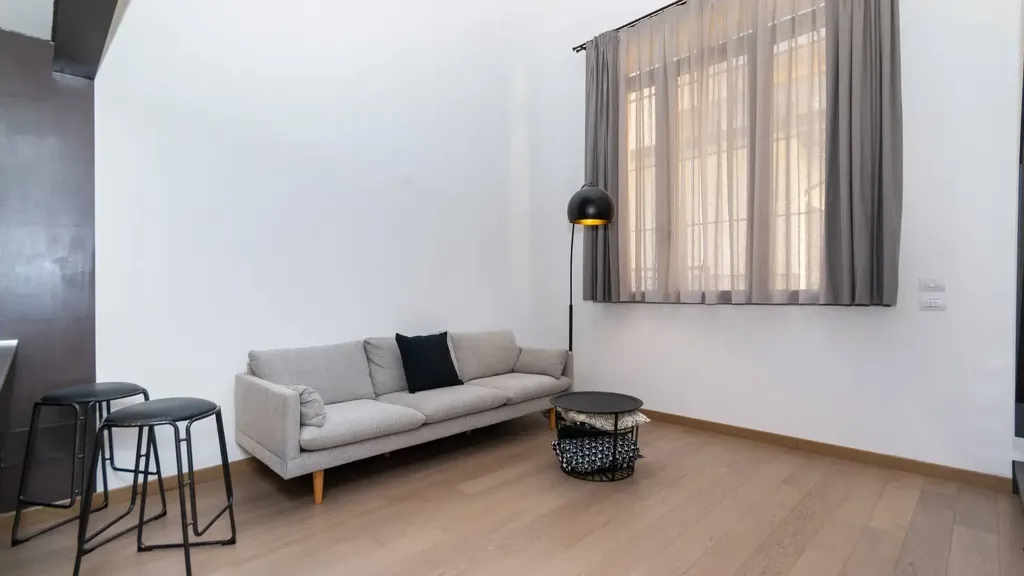 Elutuba - Loft with Solar Panels in Corso Verona, Turin