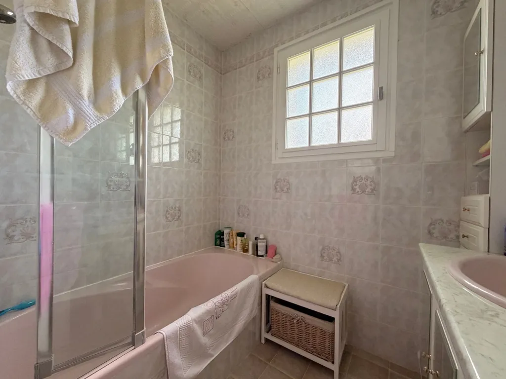 Salles de bain - Maison Néo-Bretonne avec Jardin à Crozon