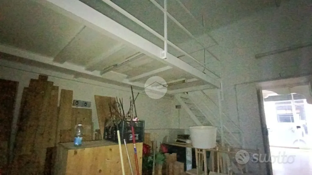 Toad - Commercial Space with High Visibility in Milan