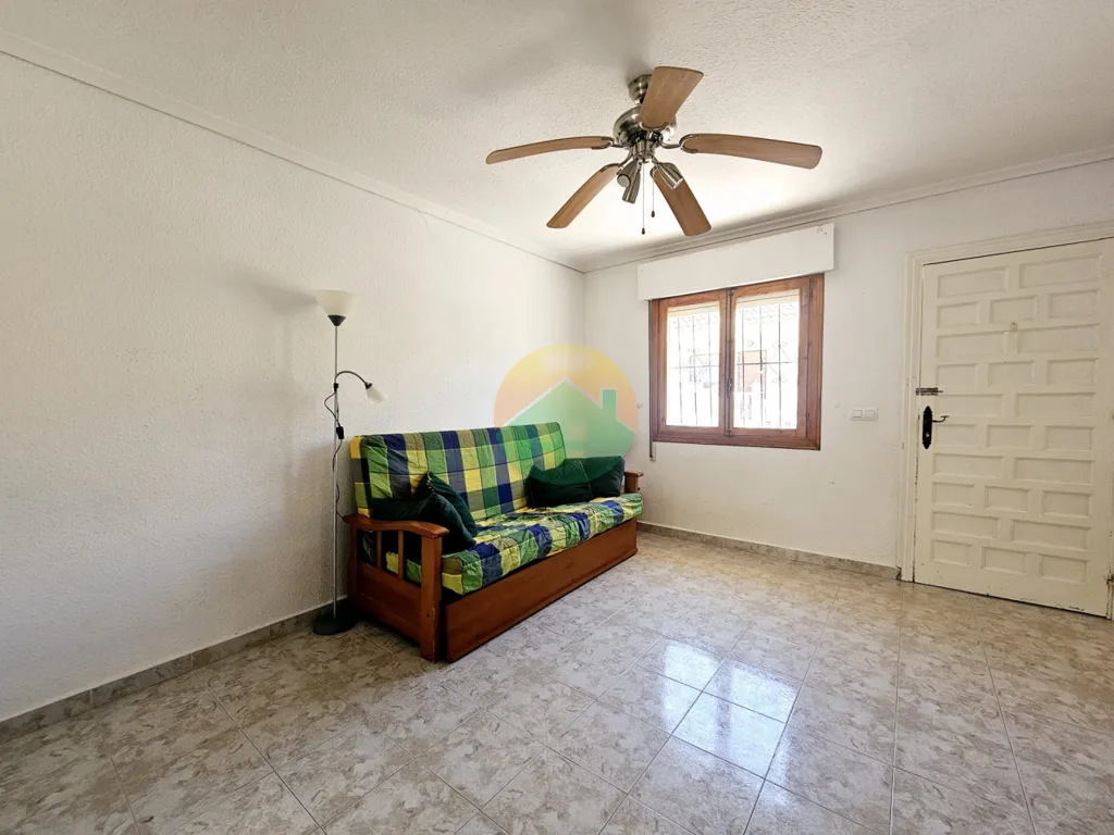Elutuba - Semi-Detached with Private Pool in Camposol