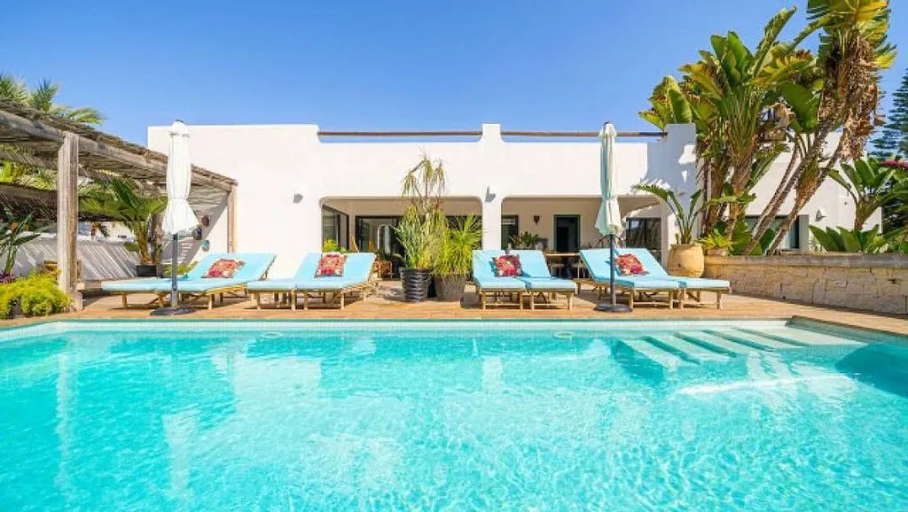 pool_area