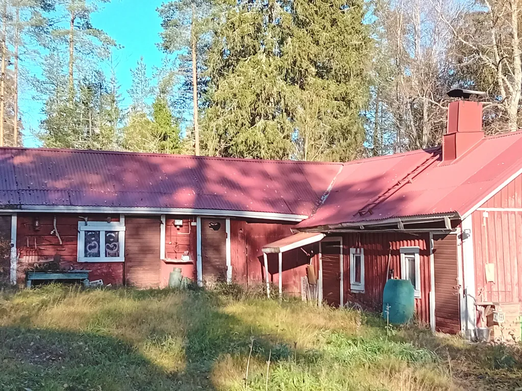 4-toaline maja asukohas FI