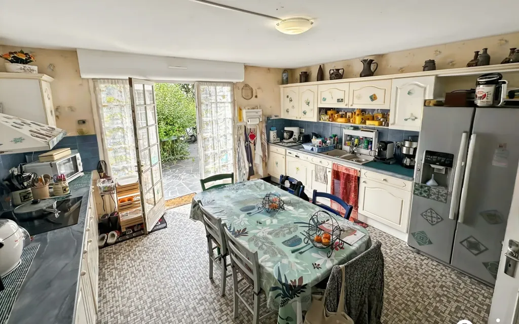 Cucina - House with Constructible Land in Quéven