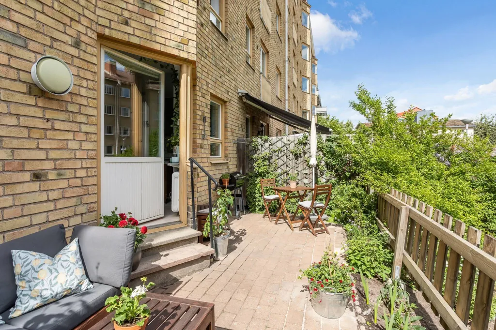 Terrace - Renovated Flat with Garden in Främre Luthagen