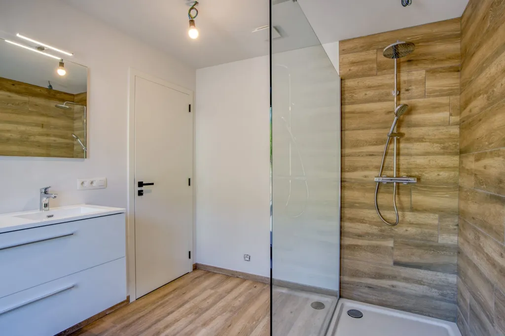 Vannitoad - New Energy-Efficient House in Vaux-Sur-Sûre