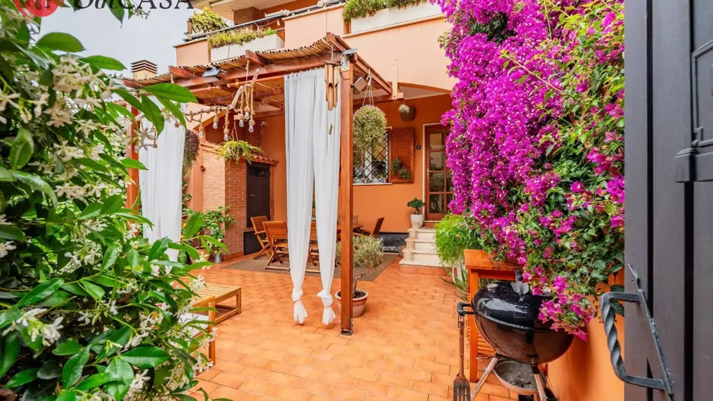 Aed - Rear-Accessioned Villa with Pool in Cerveteri