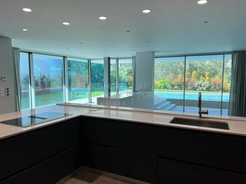 Kitchen - Luxury Duplex with Pool in Cascais