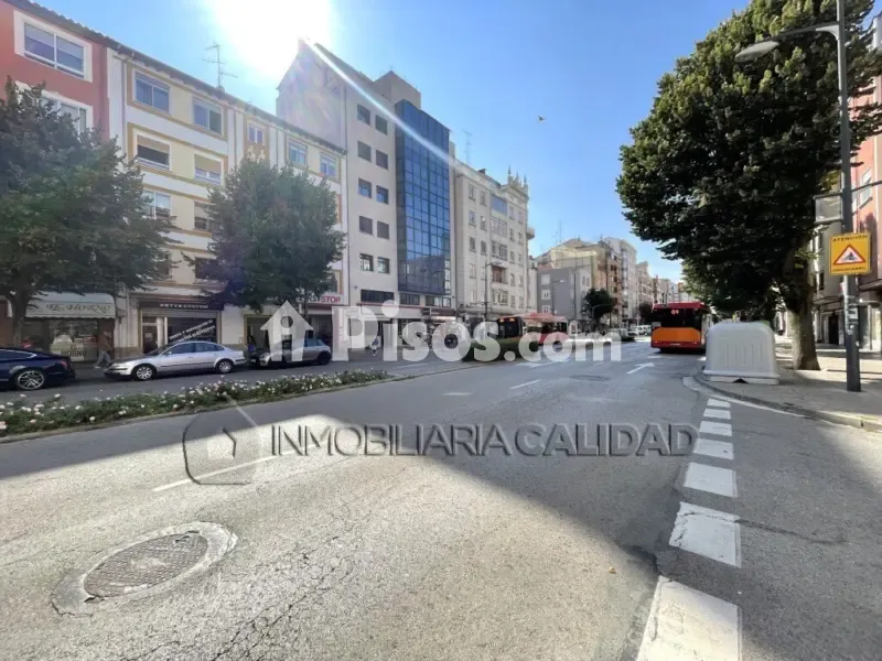 Exterior - Student Flat with South Orientation in Burgos Centre
