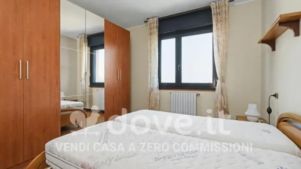 Camere da letto - Rusticated Apartment with Balcony in Ponte San Pietro