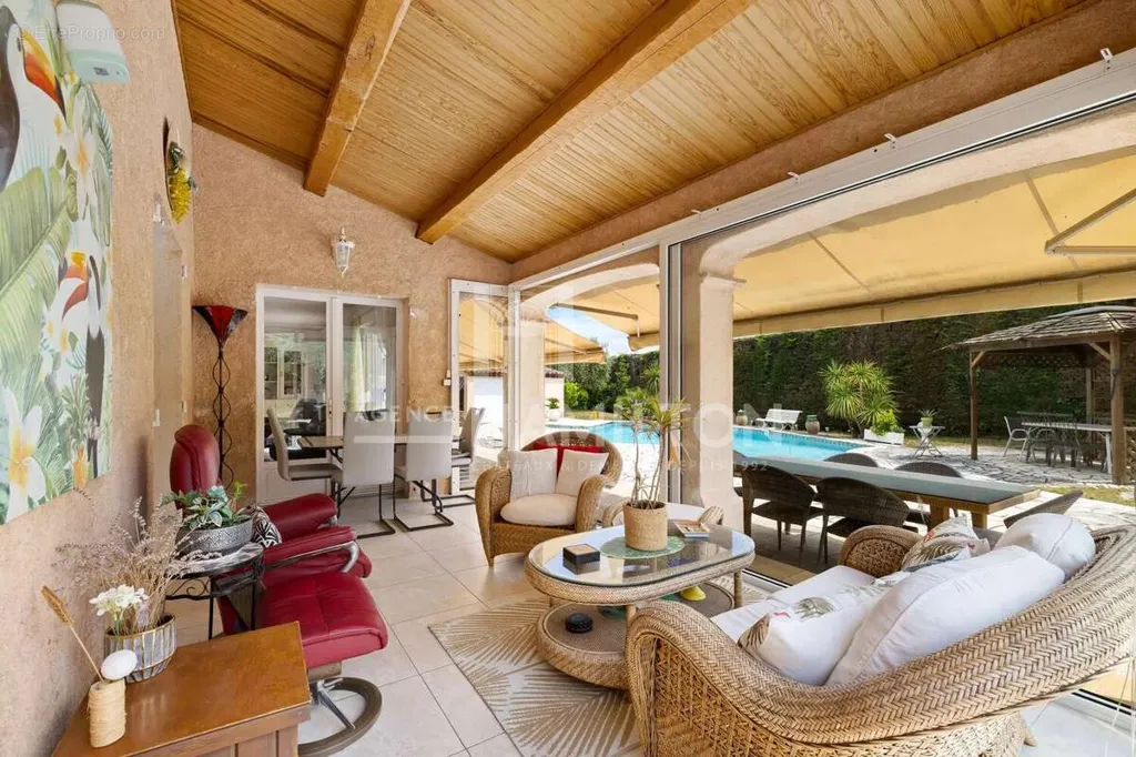 Terrazza - Luxury Villa with Pool in Grasse