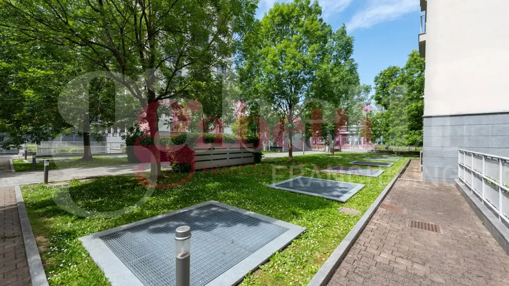Jardin - Modernised 2-Bedroom Apartment in Milan