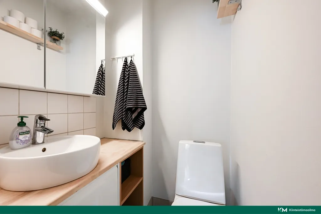 Salles de bain - Modernised Apartment with Terrace in Kellokoski
