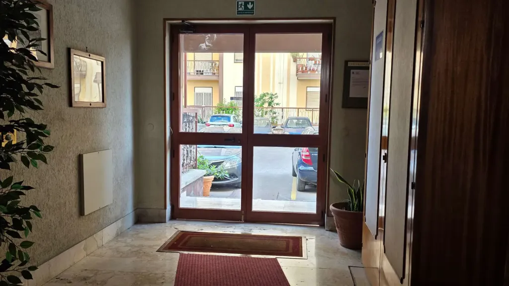 Esik - Rented Apartment with Terrace in Palermo