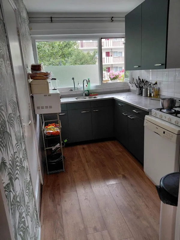 Köök - Apartment with Balcony in Amsterdam Zuid