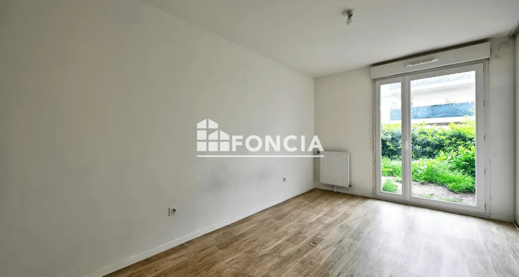 Pièces - Appartement 3 Pièces avec Jardin et Parking à Jouy-Le-Moutier