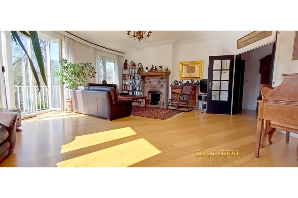 Séjour - Appartement de Prestige avec Terrasse à Ixelles