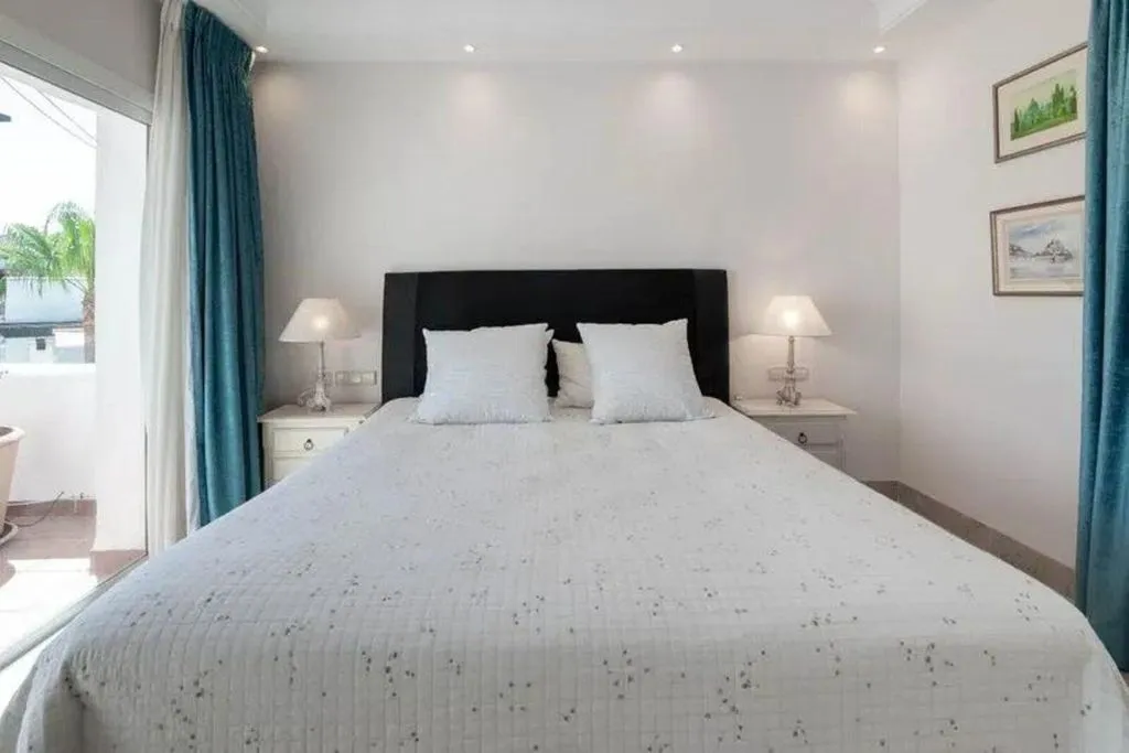 Magamistoad - Luxury Penthouse with Pool in Puerto Banús