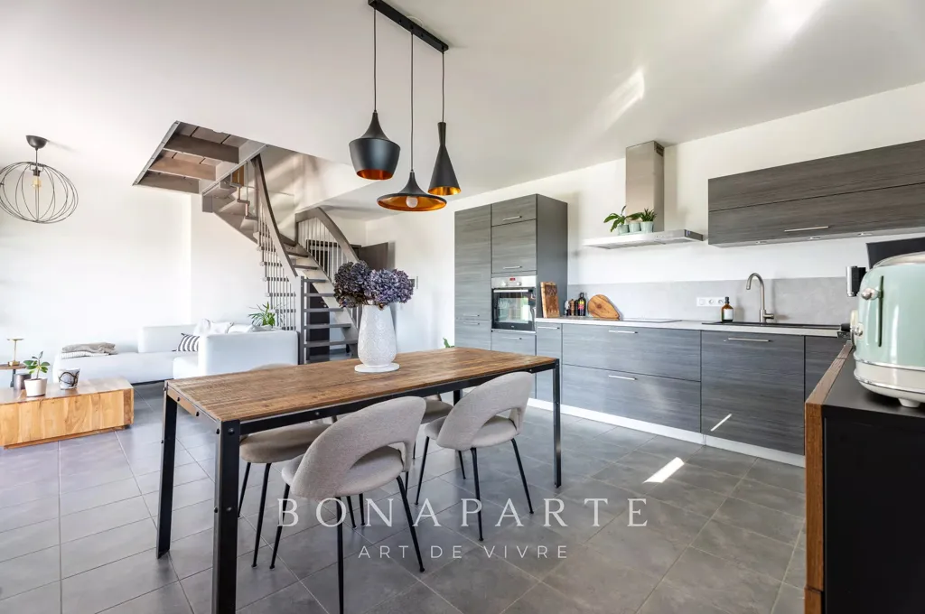 Cuisine - Duplex avec Vue sur le Golf à Prévessin