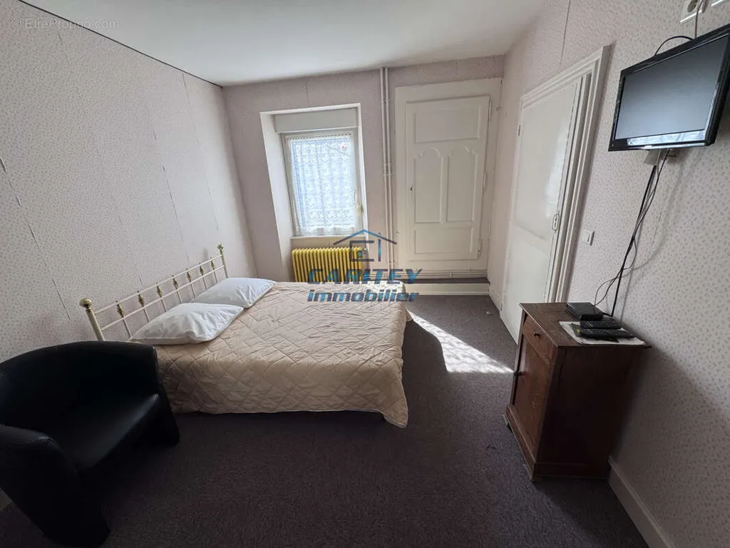 30-toaline korter asukohas Bains-Les-Bains