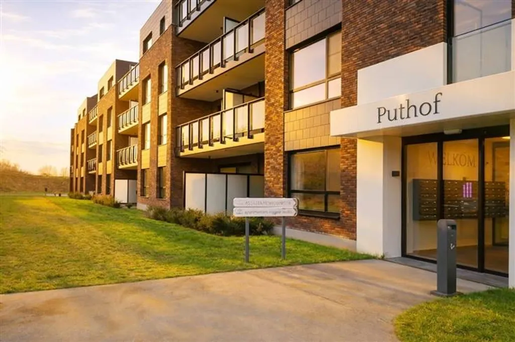 Välivaade - Service Flat with Terrace in Borgloon